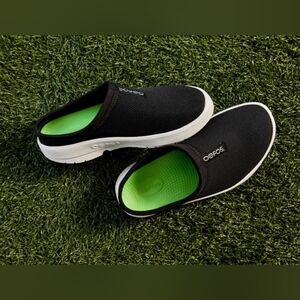 Men's OOCOOZIE Sport Mule White and Black